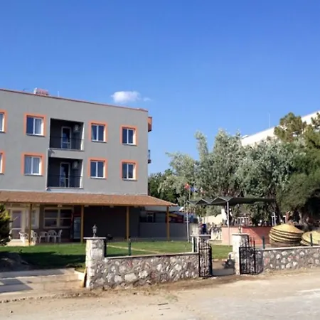 לינה וארוחת בוקר Mavi Deniz