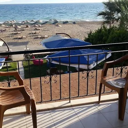 Mavi Deniz גומולדור