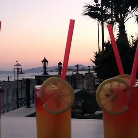 Mavi Deniz Frühstückspension 3*